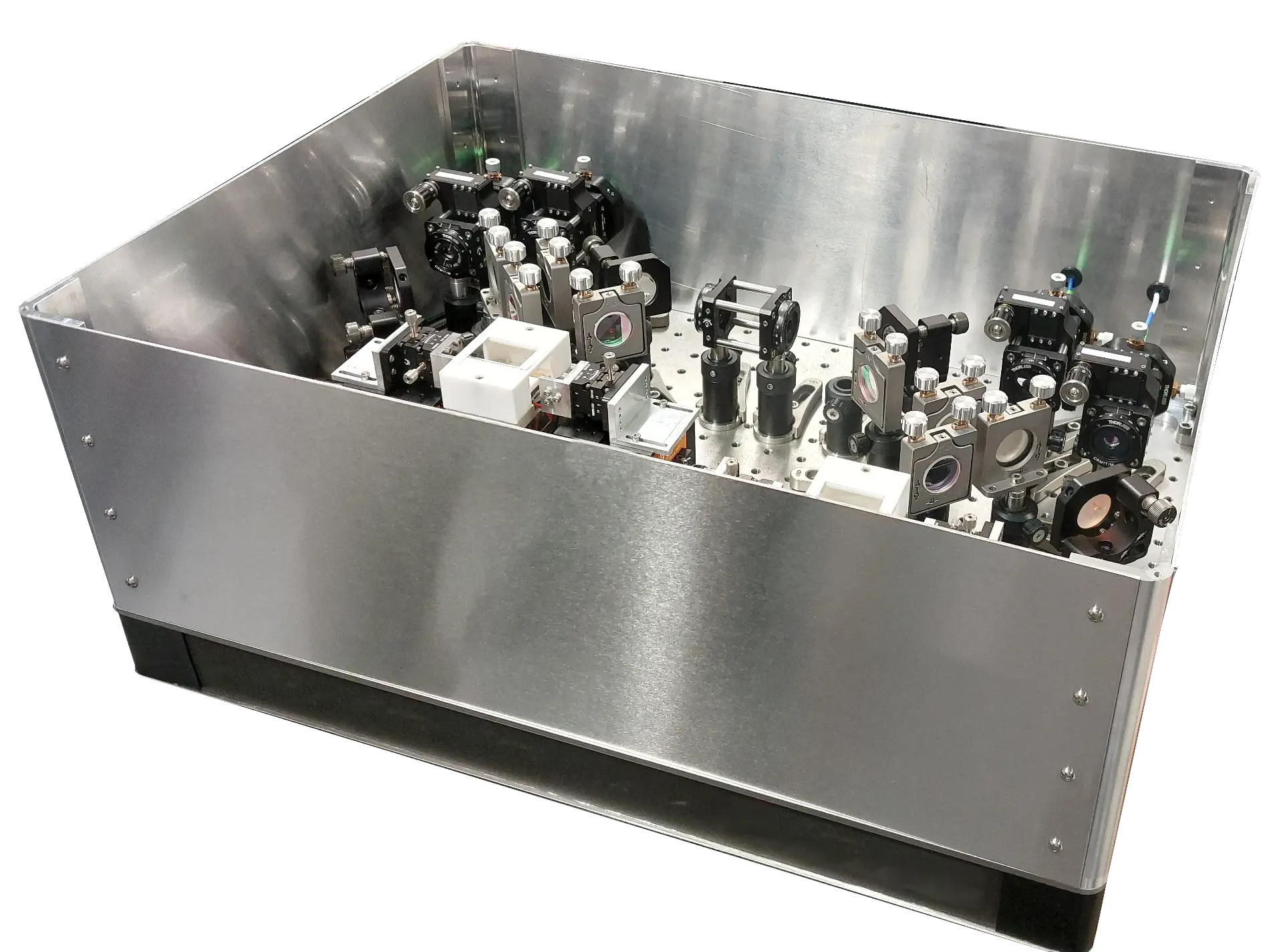 First Optiqal quantum frequency converter prototype — free-space optics, mirrors, mounts and a nonlinear crystal oven on a breadboard inside an aluminium enclosure